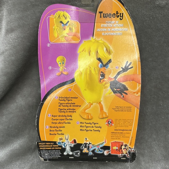 Looney Tunes Back In Action Tweety Bird Chompin Stretch Monster & Mini Figure - Picture 4 of 9